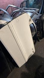 Mercedes w211 portieres, Ophalen