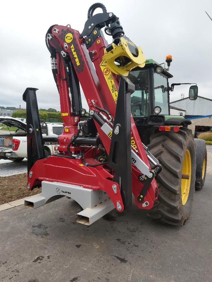 TAJFUN DOT 50 ZK Z-vormige boskraan voor tractor, Zakelijke goederen, Machines en Bouw | Houtbewerking, Ophalen
