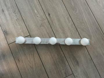Ikea wandlamp beschikbaar voor biedingen