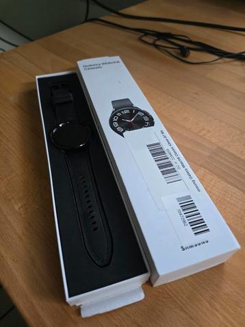 Samsung Galaxy watch 6 Classic 43 mm GARANTIE beschikbaar voor biedingen
