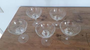 Verres à champagne en cristal