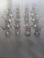 16 glazen Hasseltse Koffie, Collections, Verres & Petits Verres, Enlèvement