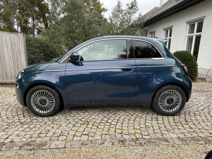 Fiat 500E icon 2023 SOH 97,1%, Auto's, Fiat, Bedrijf, 500E, Elektrisch, Stadsauto, 3 deurs, Automaat, Groen, Zwart