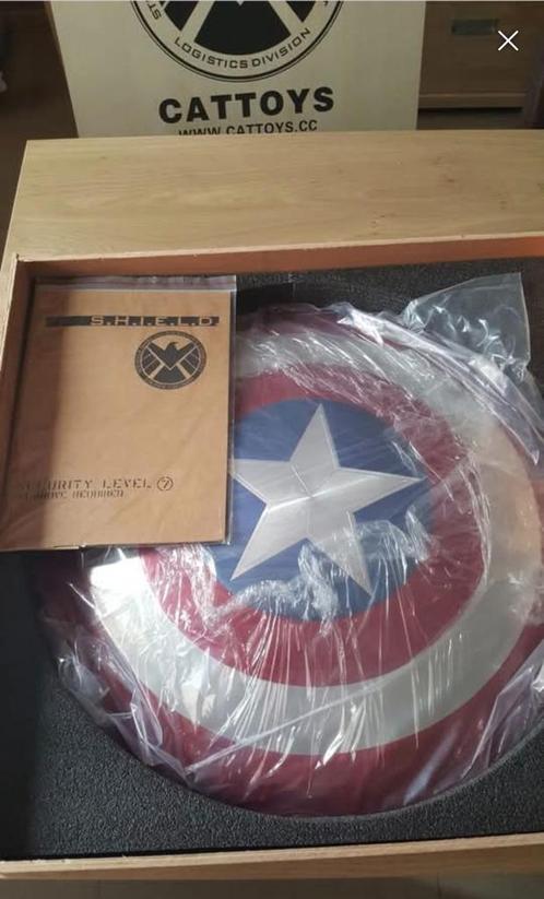 Marvel Captain America Full alluminium shield, Verzamelen, Film en Tv, Zo goed als nieuw, Film, Beeldje, Replica of Model, Ophalen of Verzenden