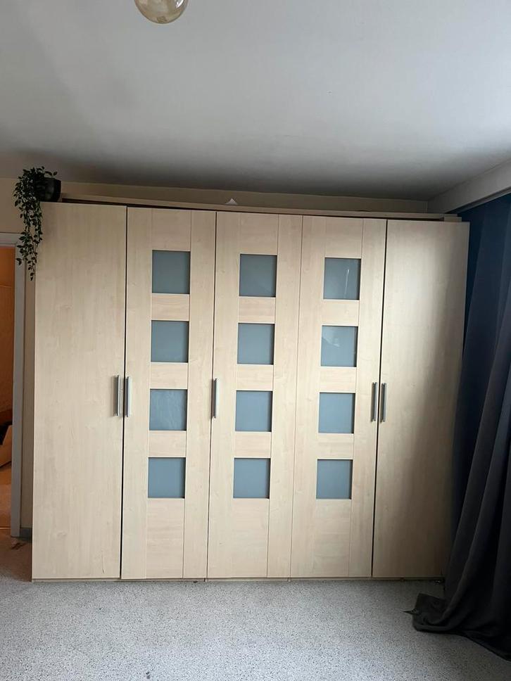 Kleerkast + Nachtkastjes / Zo goed als nieuw, Huis en Inrichting, Kasten | Kleerkasten, Zo goed als nieuw, Ophalen