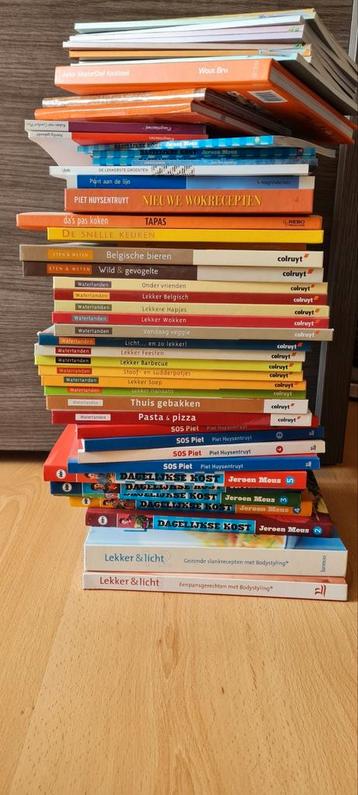 Kookboeken  beschikbaar voor biedingen
