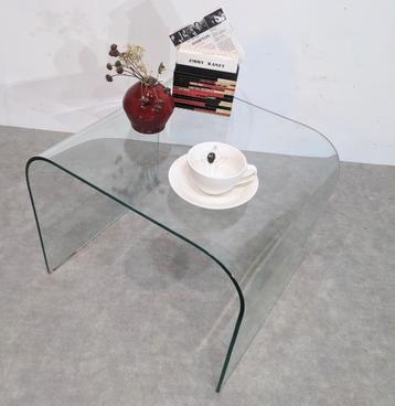 Vintage salontafel van waterglas
