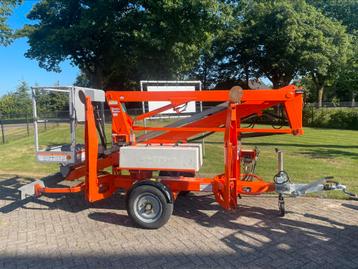 Nifty 12 meter niftylift hoogwerker  beschikbaar voor biedingen