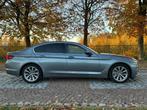 BMW 530 eA PHEV * AMB LED * CAMERA * KEYLES * APP CARPLAY, Auto's, Automaat, 4 cilinders, Leder, 5 deurs