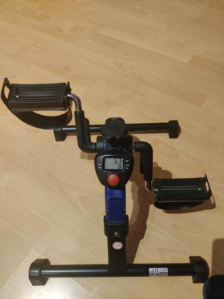 Pedalo KIM met calorieteller - op plooibaar, Sport en Fitness, Overige Sport en Fitness, Zo goed als nieuw, Ophalen of Verzenden