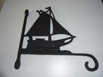 Oude gietijzeren wandhanger met zeilschip, Ophalen of Verzenden
