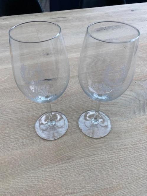 2 mooie Wijnglazen - Wijnhuis Nicolaus – Nieuw!, Verzamelen, Wijnen, Nieuw, Ophalen of Verzenden