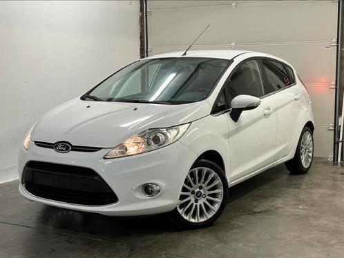 Ford Fiesta Titanium 1.2i Benzine *Gekeurd Voor Verkoop*, Autos, Ford, Entreprise, Achat, Fiësta, ABS, Phares directionnels, Airbags