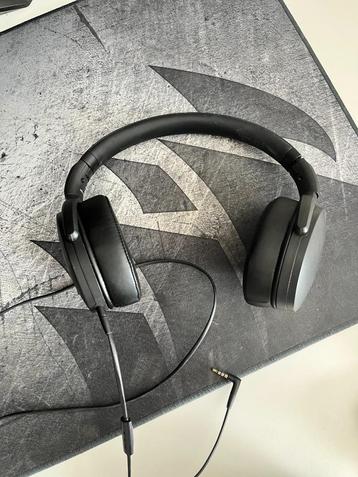 Sennheiser HD 400S Headset beschikbaar voor biedingen