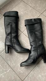 Zwarte volledig leren Italiaanse laarzen merk xandres, Kleding | Dames, Ophalen, Hoge laarzen, Zwart, Gedragen