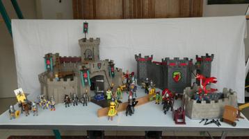 Playmobil valkenkasteel + 2 draagbare kastelen beschikbaar voor biedingen
