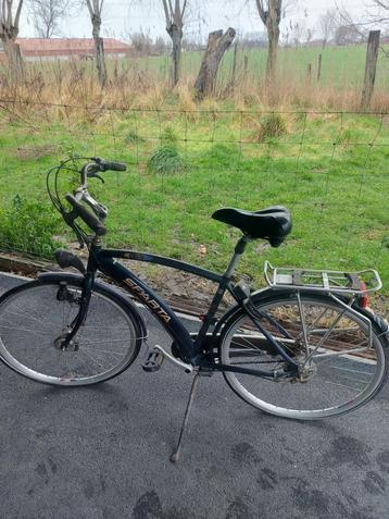 Studentenfiets beschikbaar voor biedingen