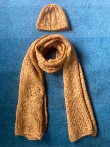 Handgebreide XL sjaal en muts - mohair wol