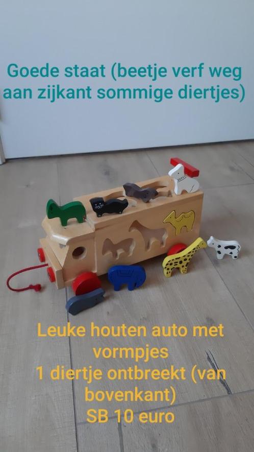 Houten auto met diertjes, Kinderen en Baby's, Speelgoed | Houten speelgoed, Gebruikt, Ophalen