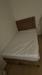 Boxspring 120 cm zeer goede staat, Huis en Inrichting, Slaapkamer | Boxsprings, Ophalen, Bruin, Zo goed als nieuw, Twijfelaar