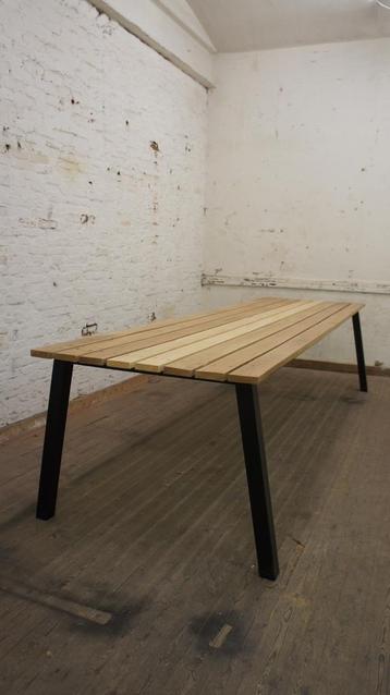 Eiken tuintafel 