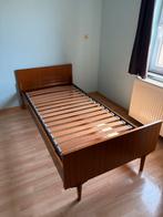 Eenpersoonsbed met lattenbodem, Ophalen, Gebruikt