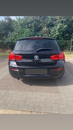 Zwarte BMW 118i, Auto's, BMW, Automaat, Zwart, Zwart, Leder