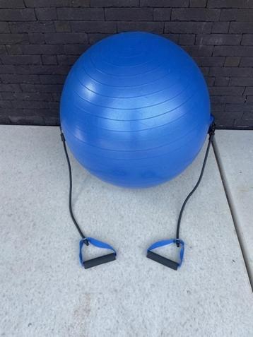 Gymnastiekbal met expanders beschikbaar voor biedingen