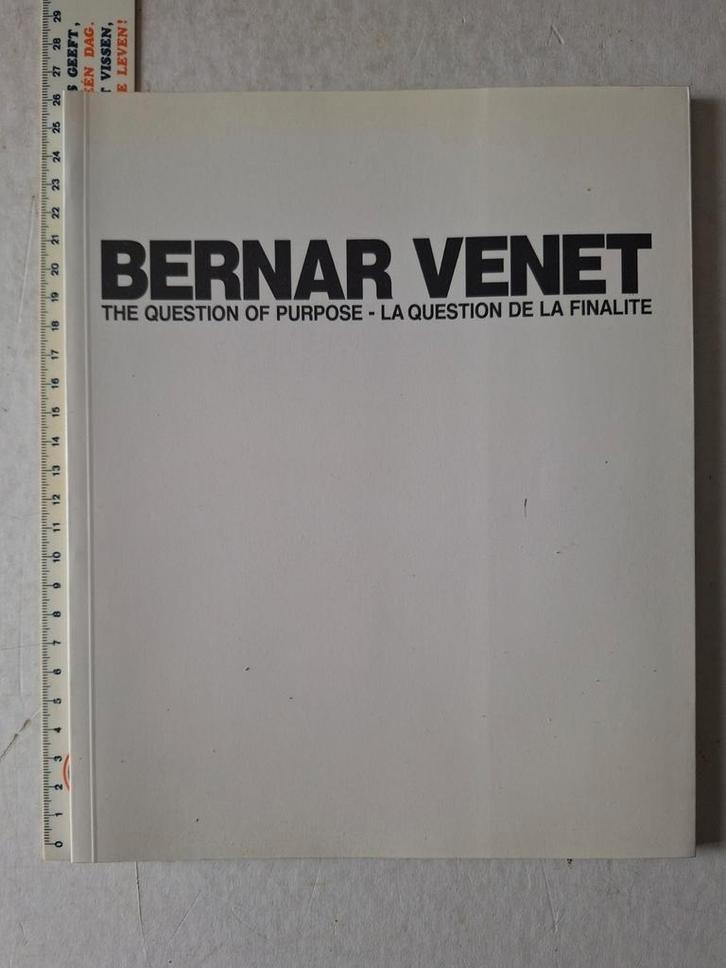 Kunstboek Bernar Venet The question of purpose opdracht, Boeken, Kunst en Cultuur | Beeldend, Zo goed als nieuw, Ophalen of Verzenden