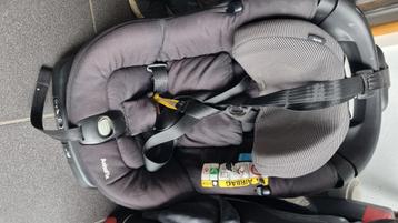 Maxi cosi assisfix beschikbaar voor biedingen