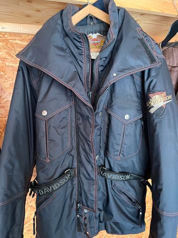 Vestes et pantalons Harley Davidson, Enlèvement, Hommes