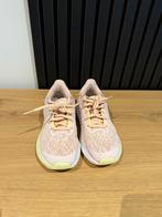 Asics GT-1000 13 GS (maat 35), Sports & Fitness, Course, Jogging & Athlétisme, Course à pied, Chaussures de course à pied, Comme neuf