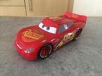 Voiture Cars Flash McQueen (sonore et lumineuse), Kinderen en Baby's, Speelgoed |Speelgoedvoertuigen, Gebruikt, Ophalen