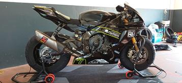 Yamaha R1 circuit motor beschikbaar voor biedingen