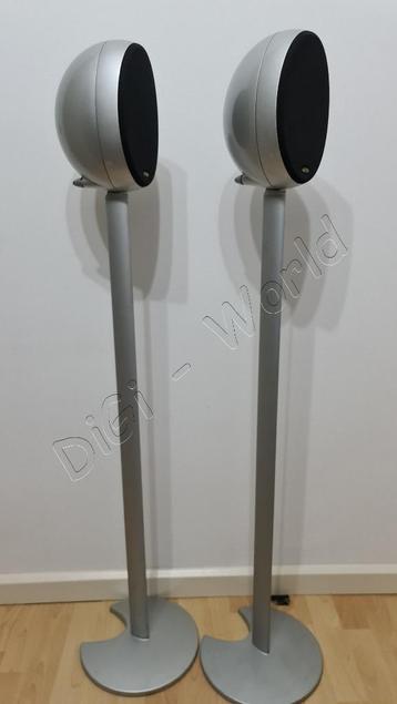 KEF KHT 3005 met originele kef stands beschikbaar voor biedingen