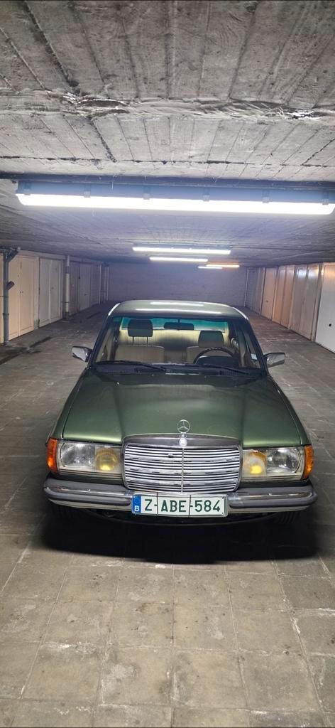 Mercedes w123 300d oldtimer, Autos, Oldtimers & Ancêtres, Particulier, Diesel, Boîte manuelle, Enlèvement