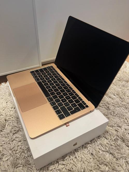 Macbook Air 13-inch Rose Gold, Informatique & Logiciels, Apple Macbooks, Comme neuf, MacBook Air, 13 pouces, Moins de 2 Ghz, 128 GB ou moins
