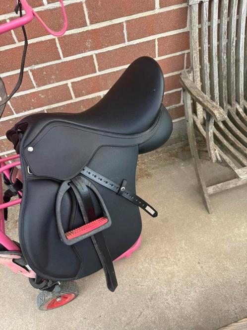 Zadel, Dieren en Toebehoren, Paarden en Pony's | Zadels, Zo goed als nieuw, Dressuur, Ophalen