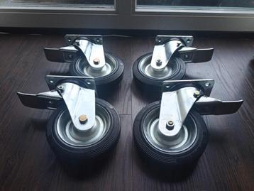 4 nouvelles roues pivotantes avec freins Blickle 180/50-100, Enlèvement ou Envoi