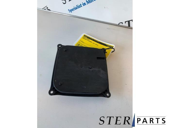 Module phare LED d'un Mercedes B-Klasse, Autos : Pièces & Accessoires, Éclairage, Mercedes-Benz, Utilisé, 3 mois de garantie, Enlèvement ou Envoi