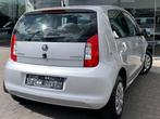 Volkswagen up! 1.0i / Boite Auto / Gps / Airco / Bluetooth /, 4 zetels, Stof, Gebruikt, 1290 kg