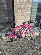 Trek Madone 105 ultegra elektronisch schakelen!, Fietsen en Brommers, Ophalen of Verzenden, Zo goed als nieuw, 26 inch of meer