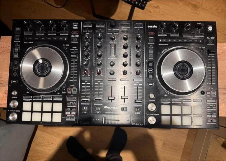 Contrôleur DJ Pioneer DDI-SX2 Serato, Musique & Instruments, DJ sets & Platines, Utilisé, Pioneer, Enlèvement ou Envoi