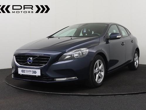 Volvo V40 1.6 D2 PROFESSIONAL PACK - NAVI - PDC, Auto's, Volvo, Bedrijf, V40, ABS, Airbags, Airconditioning, Alarm, Bluetooth