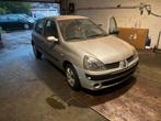 Renault Clio 1.2 essence 90dkm pour pièces ou exportation, Autos, Achat, Particulier, Essence, Clio