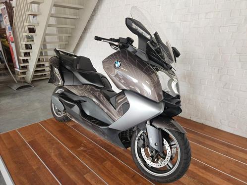Bmw C650GT. 04/2016.gps., Motoren, Motoren | BMW, Bedrijf, Scooter, meer dan 35 kW, 2 cilinders, ABS, Handvatverwarming, LED Verlichting