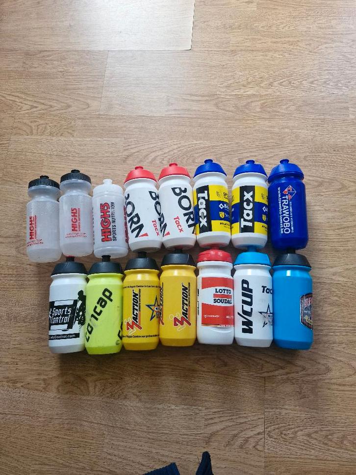 12 BIDONS CYCLISME, Vélos & Vélomoteurs, Accessoires vélo | Vêtements de cyclisme, Enlèvement ou Envoi