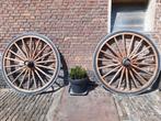 2 authentieke karrewielen, Antiek en Kunst, Ophalen