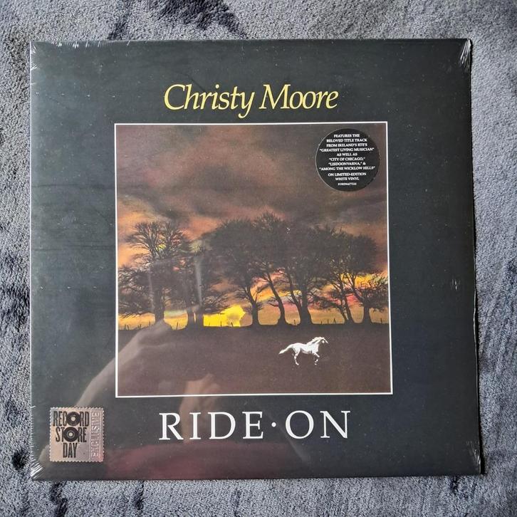 LP Christy Moore - Ride On (wit vinyl, sealed), Cd's en Dvd's, Vinyl | Overige Vinyl, Nieuw in verpakking, 12 inch, Ophalen of Verzenden