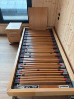Hulsta 1 persoonsbed/lattenbod/nachtkastje/kussenhouder, Huis en Inrichting, Slaapkamer | Bedden, Ophalen, Zo goed als nieuw